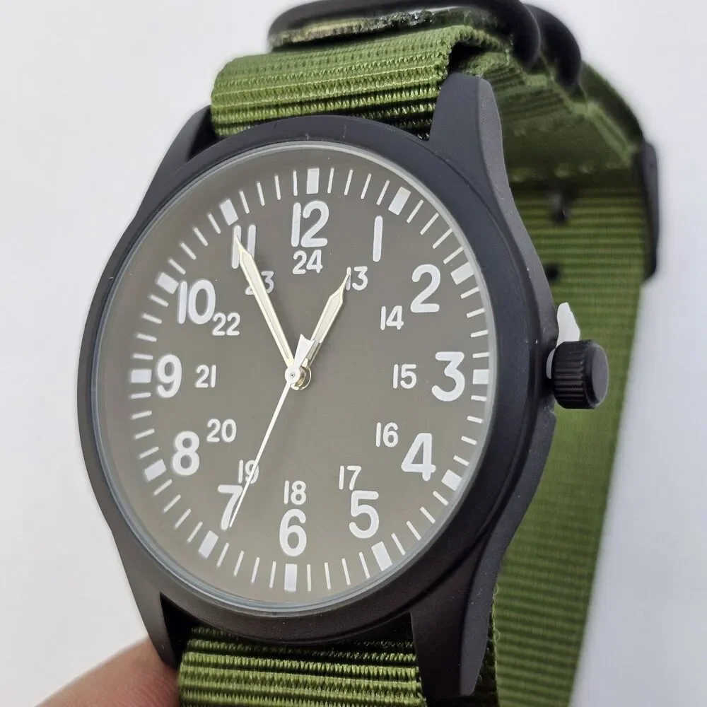 Men's Field Easy‎ Read Watch 42MM Black Dial Army Green Nylon Band Strap